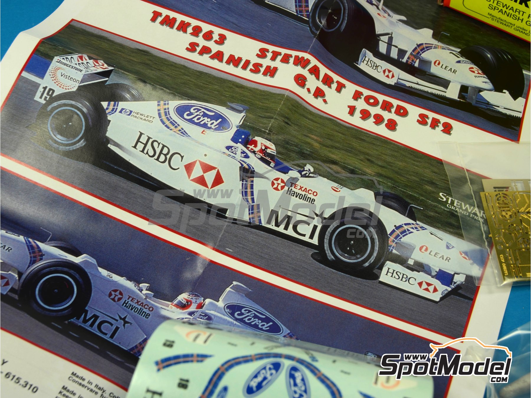 Tameo Kits TMK263: Car scale model kit 1/43 scale - Stewart Ford